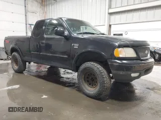 1999 Ford F-150 XL с VIN 1FTRX18L6XKA99154, выставлен на аукционе IAAI как лот 42047758 с пробегом 191 225 миль миль и . История ставок и продаж доступна на DreamBid. Изображение 1.