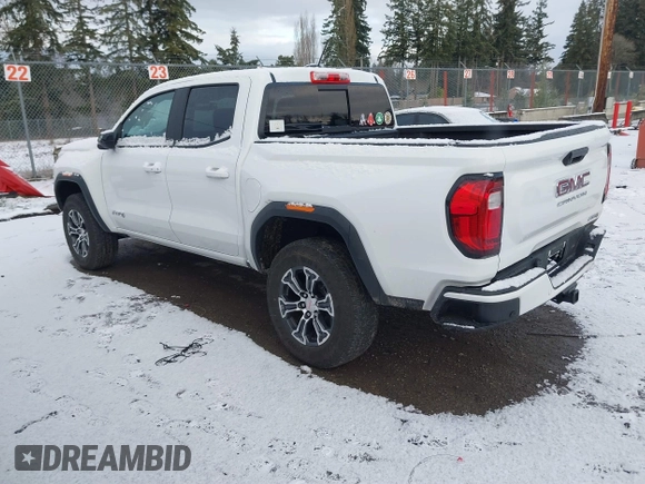 2023 GMC Canyon 4WD AT4 with VIN 1GTP6DEK4P1263112, listed as a IAAI auction lot 41445424 with 27,260 mi miles. Bid and sale history available at carsss.com. Image 3.