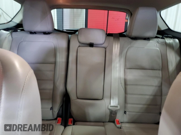 2018 Ford Escape Titanium с VIN 1FMCU9J93JUC08799, выставлен на аукционе Copart как лот 48961795 с пробегом 78 127 миль миль и Списание • Salvage title. История ставок и продаж доступна на DreamBid. Изображение 10.