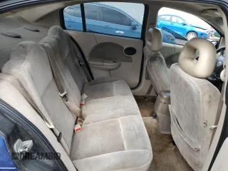 2005 Saturn ION ION 3 z VIN 1G8AL52F95Z121102, wystawiony jako Copart lot #56462705 z przebiegiem 171 859 mil mil oraz Nie do naprawy. Historia ofert i sprzedaży dostępna na DreamBid. Obrazek 10.