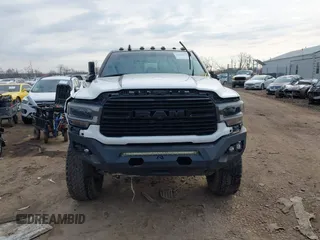 2020 Ram 2500 Laramie with VIN 3C6UR5NL9LG101116, listed as a IAAI auction lot 41694638 with 92,472 mi miles. Bid and sale history available at carsss.com. Image 12.