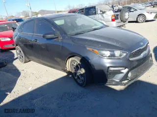 2020 Kia Forte LXS with VIN 3KPF24AD9LE140993, listed as a IAAI auction lot 41694371 with 137,491 mi miles. Bid and sale history available at carsss.com. Image 1.