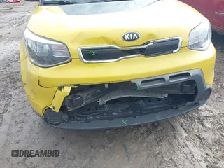 2015 Kia Soul + with VIN KNDJP3A52F7186605, listed as a IAAI auction lot 41711620 with 68,205 mi miles. Bid and sale history available at carsss.com. Image 6.