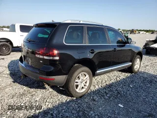 2008 Volkswagen Touareg 2 V6 with VIN WVGBE77L38D003283, listed as a Copart auction lot 52782155 with 3,292,025 mi miles and Salvage Title. Bid and sale history available at carsss.com. Image 3.