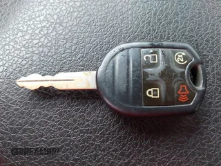 2012 Ford F-150 XL с VIN 1FTFW1EF5CFC96792, выставлен на аукционе IAAI как лот 42353099 с пробегом 105 863 миль миль и . История ставок и продаж доступна на DreamBid. Изображение 11.