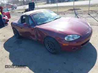 2003 Mazda MX-5 Miata Cloth with VIN JM1NB353730302782, listed as a IAAI auction lot 41751970 with 109,336 mi miles and . Bid and sale history available at DreamBid. Image 1.