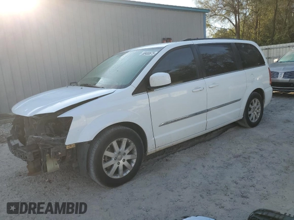 2015 Chrysler Town & Country Touring with VIN 2C4RC1BG4FR726022, listed as a Copart auction lot 50400675 with 231,821 mi miles and Salvage Title. Bid and sale history available at carsss.com. Image 1.