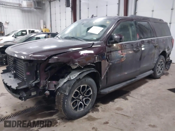 2024 Ford Expedition Max XLT with VIN 1FMJK1H86REA36110, listed as a IAAI auction lot 41518248 with 30,274 mi miles and . Bid and sale history available at DreamBid. Image 2.