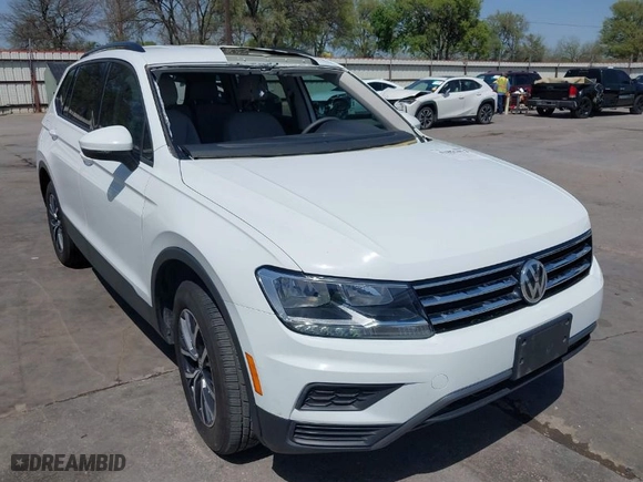 2021 Volkswagen Tiguan S with VIN 3VV1B7AX1MM010320, listed as a IAAI auction lot 41851472 with 45,526 mi miles. Bid and sale history available at carsss.com. Image 1.
