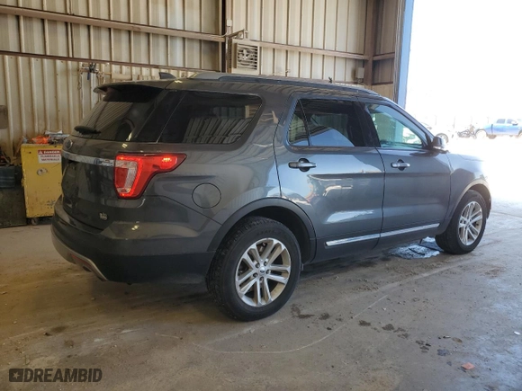 2017 Ford Explorer XLT with VIN 1FM5K7D80HGE11146, listed as a Copart auction lot 51979345 with 143,201 mi miles and Clean Title. Bid and sale history available at carsss.com. Image 3.