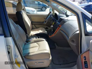 1999 Lexus RX 300 Luxury SUV with VIN JT6GF10U2X0021259, listed as a IAAI auction lot 41646612 with 236,312 mi miles. Bid and sale history available at carsss.com. Image 5.