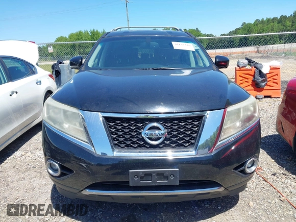 2013 Nissan Pathfinder S with VIN 5N1AR2MM4DC627593, listed as a IAAI auction lot 42137346 with 138,843 mi miles. Bid and sale history available at carsss.com. Image 6.
