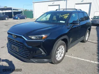 2024 Toyota Grand Highlander XLE with VIN 5TDAAAB57RS069794, listed as a IAAI auction lot 41826955 with 1,780 mi miles. Bid and sale history available at carsss.com. Image 18.