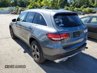 2019 Mercedes-Benz GLC with VIN WDC0G4KB6KV188590, listed as a Copart auction lot 60010682 with 12,279 mi miles. Bid and sale history available at carsss.com. Image 3.