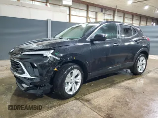 2025 Buick Encore GX Preferred с VIN KL4AMCSL8SB195493, выставлен на аукционе Copart как лот 56168505 с пробегом 1 095 миль миль и Чистый • Clean title. История ставок и продаж доступна на DreamBid. Изображение 1.