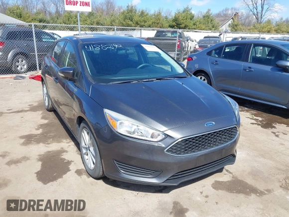 2017 Ford Focus SE with VIN 1FADP3F26HL229452, listed as a IAAI auction lot 41882192 with 83,499 mi miles. Bid and sale history available at carsss.com. Image 1.