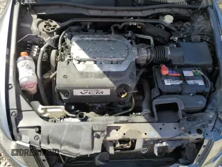 2010 Honda Accord EX z VIN 1HGCP3F76AA018725, wystawiony jako Copart lot #51126875 z przebiegiem 30 354 mil mil oraz Czysty tytuł • Clean title. Historia ofert i sprzedaży dostępna na DreamBid. Obrazek 11.