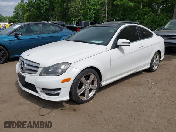 2013 Mercedes-Benz C 250 with VIN WDDGJ4HB5DF995845, listed as a IAAI auction lot 42226040 with 195,054 mi miles and . Bid and sale history available at DreamBid. Image 2.