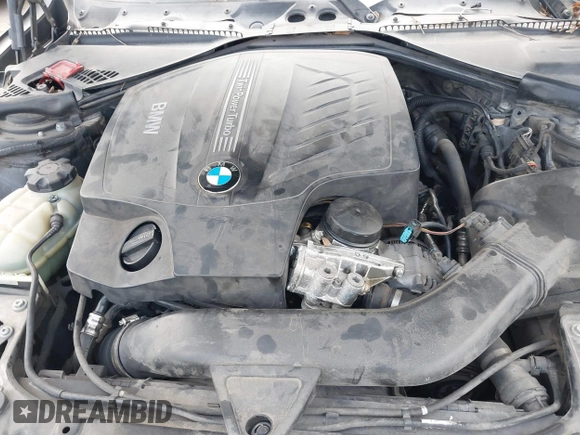 2014 BMW 3 Series 335i with VIN WBA3A9C54EF478025, listed as a IAAI auction lot 41513191 with 119,632 mi miles. Bid and sale history available at carsss.com. Image 10.