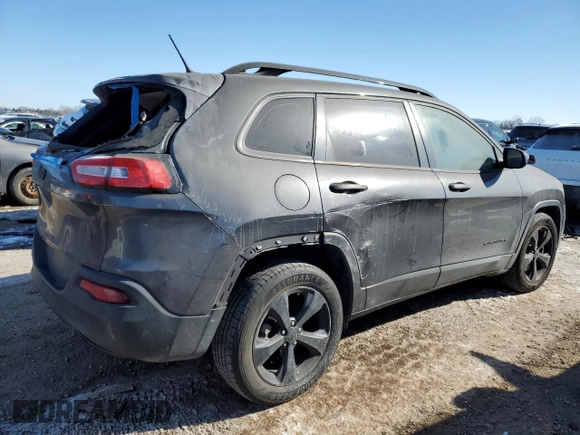 2017 Jeep Cherokee Sport z VIN 1C4PJLAB3HW592497, wystawiony jako Copart lot #45756755 z przebiegiem 79 847 mil mil oraz Czysty tytuł • Clean title. Historia ofert i sprzedaży dostępna na DreamBid. Obrazek 3.