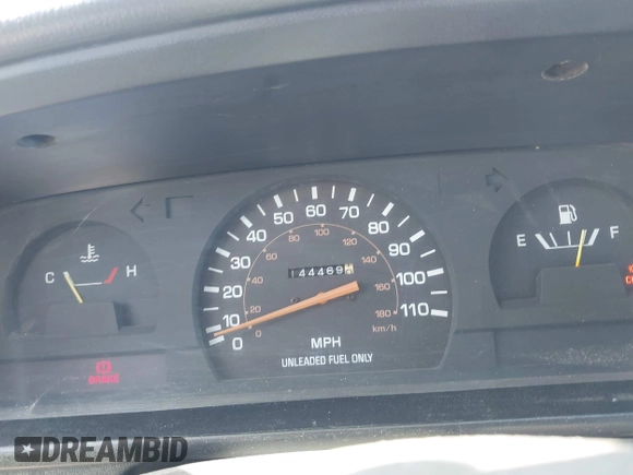 1990 Toyota Pickup DX z VIN JT4RN01P7L7019709, wystawiony jako IAAI lot #42448995 z przebiegiem 144 469 mil mil oraz . Historia ofert i sprzedaży dostępna na DreamBid. Obrazek 7.