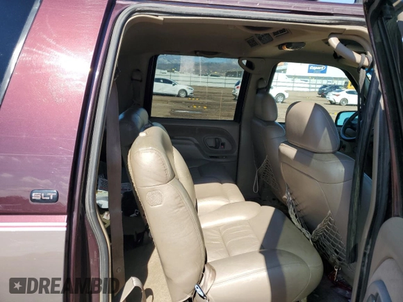 1997 GMC Suburban with VIN 3GKFK16R4VG518331, listed as a Copart auction lot 56241425 with 265,201 mi miles and Non repairable. Bid and sale history available at DreamBid. Image 10.