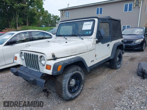 1998 Jeep Wrangler SE with VIN 1J4FY29P0WP792787, listed as a IAAI auction lot 42631661 with 190,180 mi miles and . Bid and sale history available at DreamBid. Image 2.