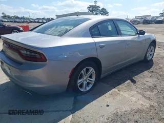 2016 Dodge Charger SE with VIN 2C3CDXBG4GH109155, listed as a IAAI auction lot 42090237 with 80,169 mi miles and . Bid and sale history available at carsss.com. Image 4.