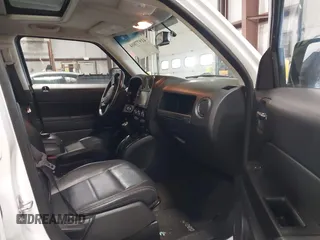 2016 Jeep Patriot High Altitude with VIN 1C4NJRFB6GD581944, listed as a IAAI auction lot 41977804 with 162,906 mi miles and . Bid and sale history available at carsss.com. Image 5.