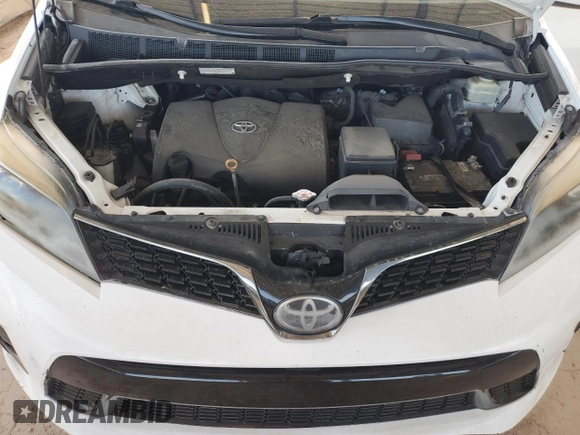 2019 Toyota Sienna SE z VIN 5TDXZ3DCXKS965992, wystawiony jako Copart lot #48266905 z przebiegiem 133 395 mil mil oraz Szkoda całkowita • Salvage title. Historia ofert i sprzedaży dostępna na DreamBid. Obrazek 13.