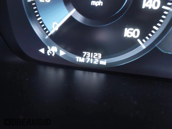 2018 Volvo XC90 R-Design with VIN YV4102KM5J1332394, listed as a IAAI auction lot 41517239 with 73,123 mi miles and . Bid and sale history available at DreamBid. Image 15.