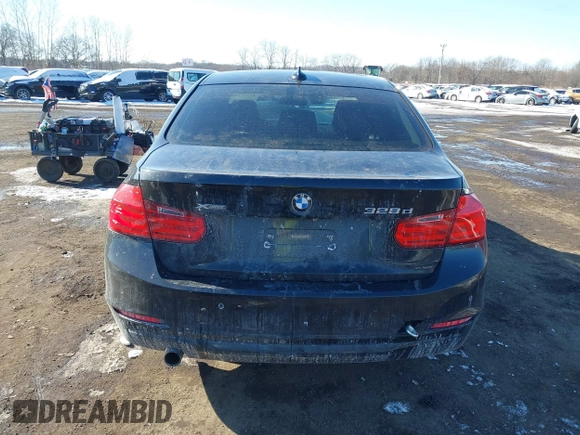 2014 BMW 3 Series 328d xDrive with VIN WBA3D5C57EKX98964, listed as a IAAI auction lot 41395268 with 135,272 mi miles. Bid and sale history available at carsss.com. Image 16.