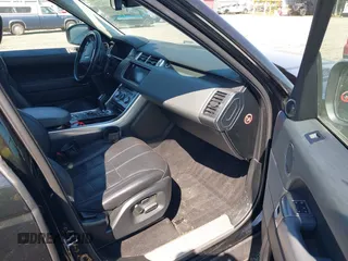 2015 Land Rover Range Rover Sport Autobiography with VIN SALWV2TFXFA510066, listed as a IAAI auction lot 42640391 with Not provided miles and . Bid and sale history available at DreamBid. Image 5.