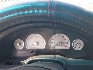 2003 Ford Thunderbird Deluxe z VIN 1FAHP60A33Y110451, wystawiony jako IAAI lot #42133863 z przebiegiem Nie podano mil oraz . Historia ofert i sprzedaży dostępna na DreamBid. Obrazek 7.