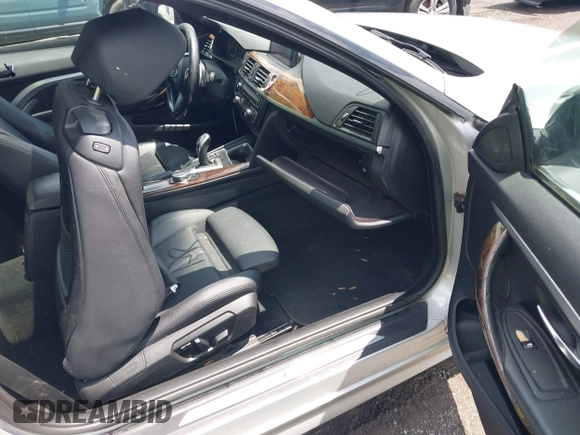 2014 BMW 4 Series 435i xDrive with VIN WBA3R5C55EK186196, listed as a IAAI auction lot 42678249 with 71,362 mi miles and . Bid and sale history available at DreamBid. Image 5.