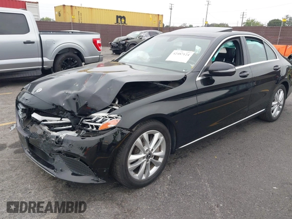 2019 Mercedes-Benz C 300 with VIN 55SWF8DBXKU302515, listed as a IAAI auction lot 42487124 with Not provided miles and . Bid and sale history available at DreamBid. Image 17.