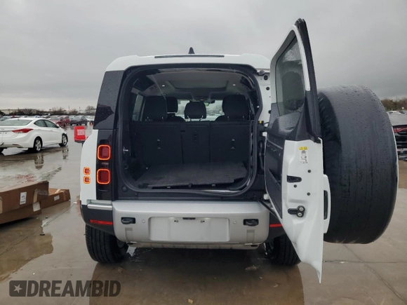 2024 Land Rover Defender S with VIN SALEJ7EX7R2290040, listed as a Copart auction lot 86346544 with 10,145 mi miles and Non repairable. Bid and sale history available at DreamBid. Image 6.