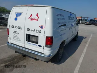 2004 Ford Econoline Cargo with VIN 1FTNE24L54HA37902, listed as a IAAI auction lot 42093747 with 250,773 mi miles. Bid and sale history available at carsss.com. Image 4.