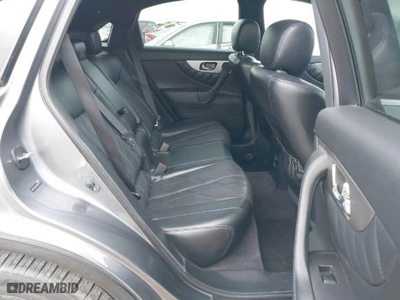 2016 Infiniti QX70 with VIN JN8CS1MU1GM670819, listed as a IAAI auction lot 41890593 with NaN miles. Bid and sale history available at carsss.com. Image 8.