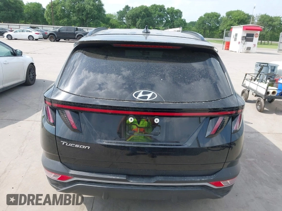 2022 Hyundai Tucson SEL with VIN 5NMJC3AE1NH012981, listed as a IAAI auction lot 41957812 with 38,284 mi miles and . Bid and sale history available at DreamBid. Image 17.