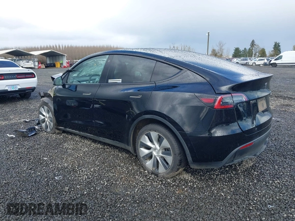 2022 Tesla Model Y Long Range z VIN 7SAYGDEE4NF447985, wystawiony jako IAAI lot #41811782 z przebiegiem 81 973 mil mil oraz . Historia ofert i sprzedaży dostępna na DreamBid. Obrazek 3.