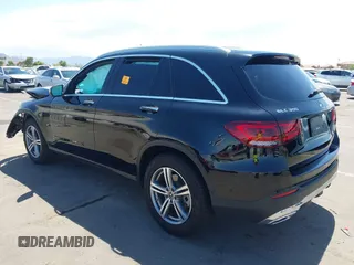 2021 Mercedes-Benz GLC 300 with VIN W1N0G8DB3MV296283, listed as a IAAI auction lot 42793090 with Not provided miles and . Bid and sale history available at DreamBid. Image 3.