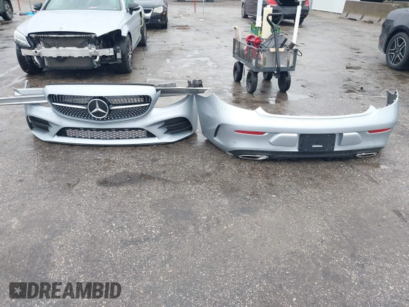2022 Mercedes-Benz C 300 with VIN W1KWJ8DB7NG115264, listed as a IAAI auction lot 41353889 with 24,361 mi miles and . Bid and sale history available at DreamBid. Image 12.