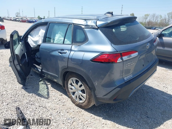 2024 Toyota Corolla Cross L with VIN 7MUAAABG5RV096239, listed as a IAAI auction lot 42105087 with 13,747 mi miles and . Bid and sale history available at DreamBid. Image 3.