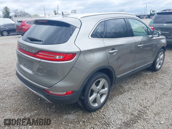 2017 Lincoln MKC Premiere with VIN 5LMCJ1C93HUL27435, listed as a IAAI auction lot 42016623 with 77,701 mi miles and . Bid and sale history available at DreamBid. Image 4.