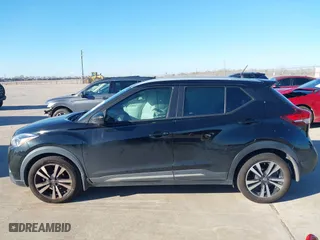 2020 Nissan Kicks SR with VIN 3N1CP5DV5LL578309, listed as a IAAI auction lot 41640455 with 90,068 mi miles. Bid and sale history available at carsss.com. Image 14.