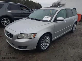 2009 Volvo V50 2.4L with VIN YV1MW382592450021, listed as a IAAI auction lot 41548748 with 155,631 mi miles. Bid and sale history available at carsss.com. Image 2.
