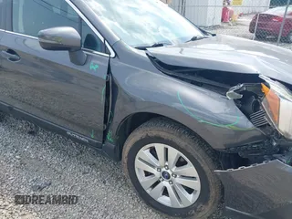 2018 Subaru Outback Premium с VIN 4S4BSAFC8J3285214, выставлен на аукционе IAAI как лот 42411047 с пробегом 95 081 миль миль и . История ставок и продаж доступна на DreamBid. Изображение 17.