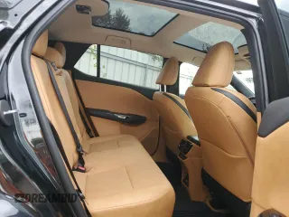 2023 Lexus RZ 450e Premium z VIN JTJAAAAB9PA019798, wystawiony jako Copart lot #67931974 z przebiegiem 3947 mil mil oraz Szkody całkowita. Historia ofert i sprzedaży dostępna na DreamBid. Obrazek 11.