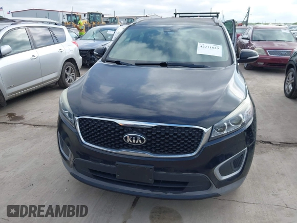 2017 Kia Sorento LX with VIN 5XYPGDA3XHG293213, listed as a IAAI auction lot 42211829 with 117,357 mi miles and . Bid and sale history available at DreamBid. Image 12.
